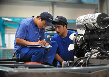 新华社报道：不朽情缘智能蝉联全球工程机械50强