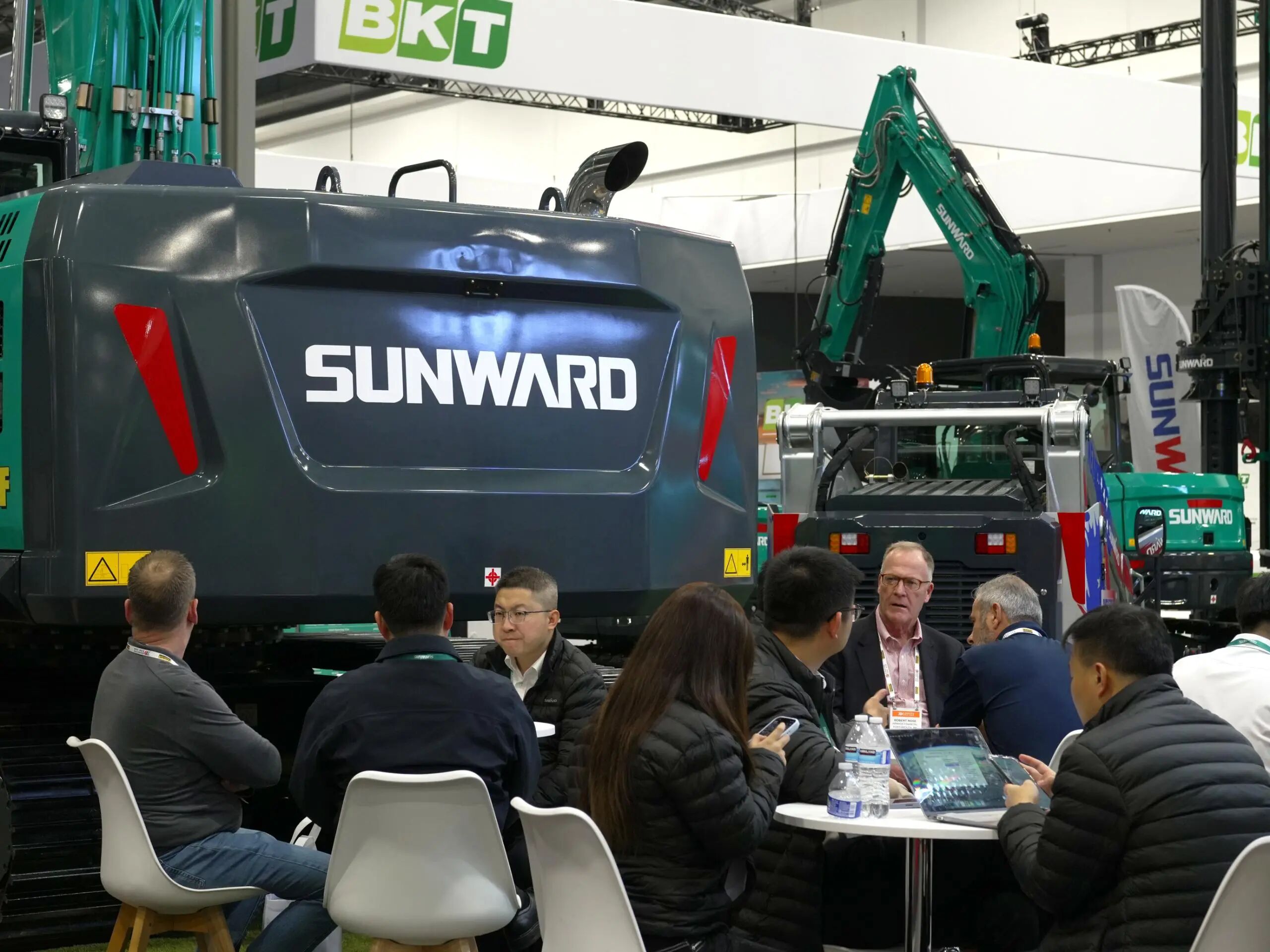 2026美国拉展圆满收官，不朽情缘智能高端定制再获认可！